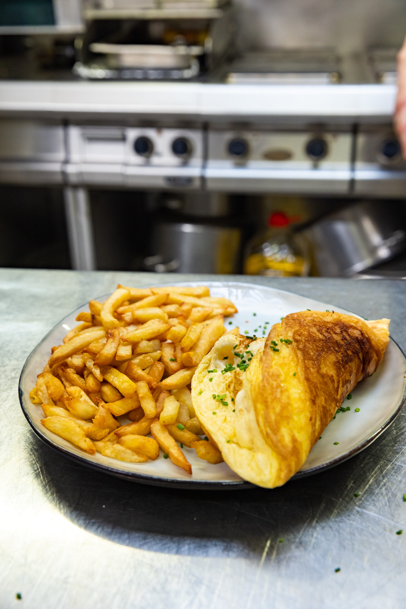 La Confiance restaurant | Confiance 9 scaled Confidence 9 scaled