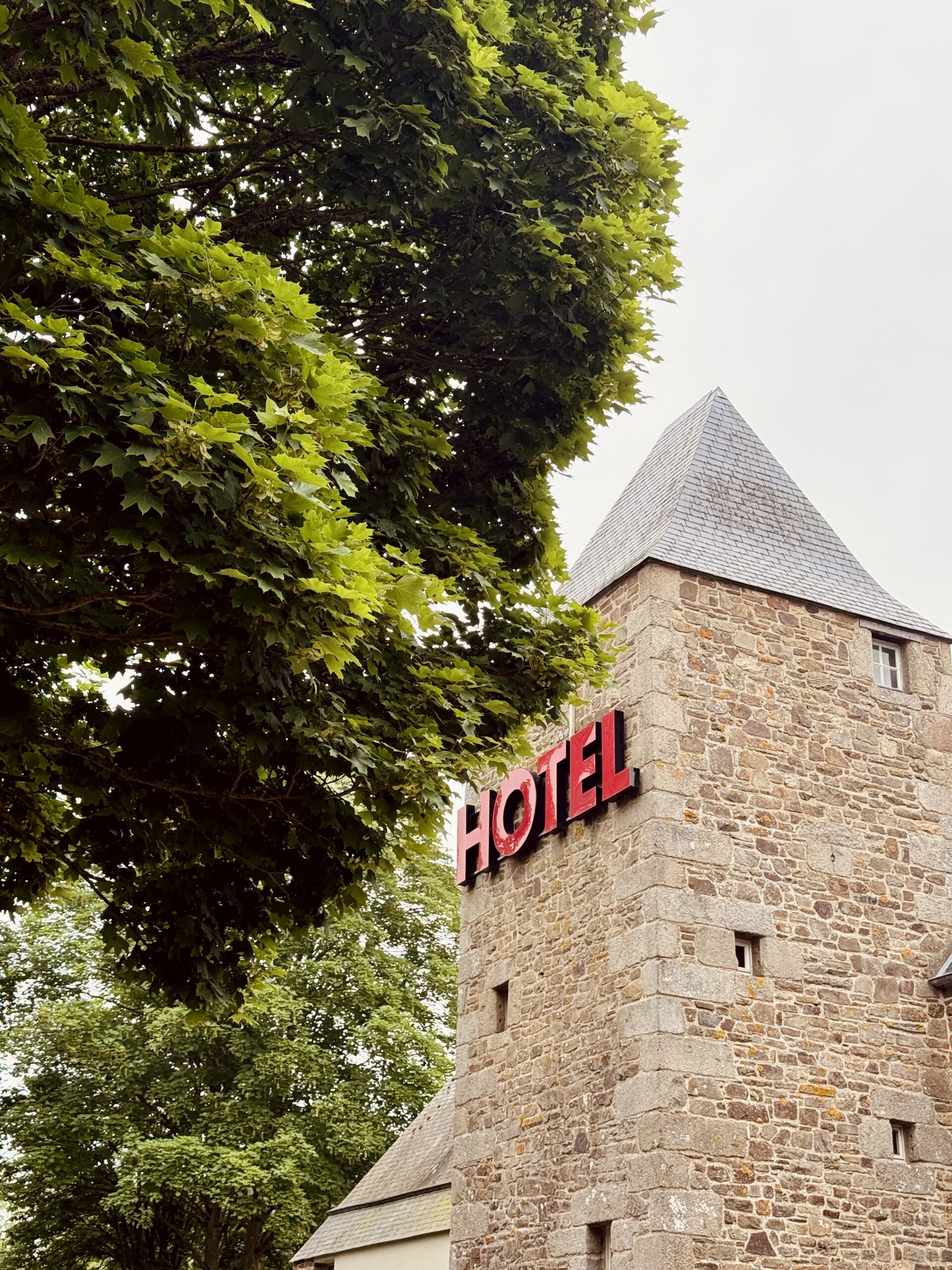 Hotel St Aubert 2 scaled